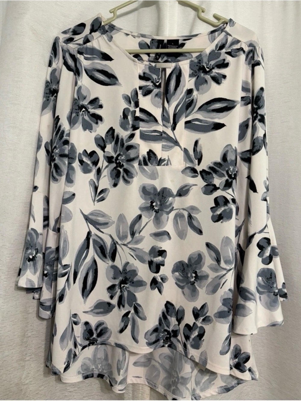 Floral Print Bell Sleeve Tunic - White Blue and Gray A little longer in the back
